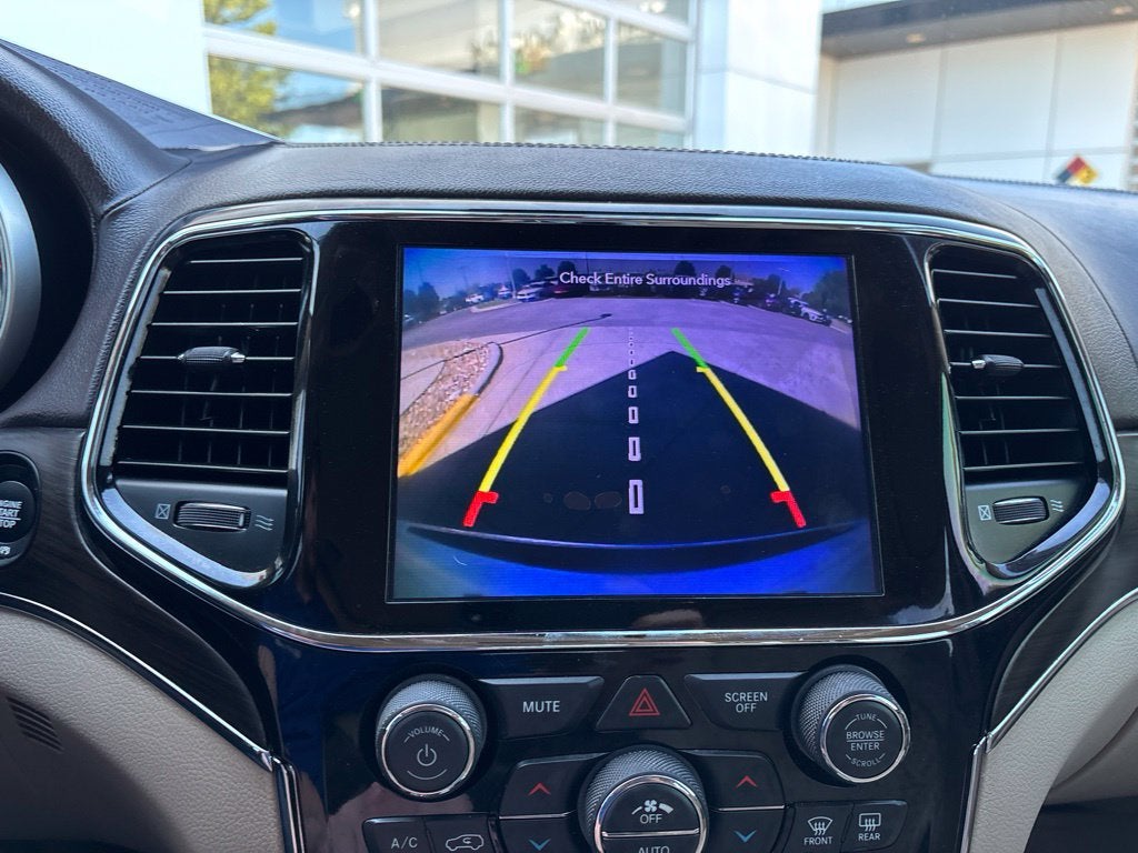 2020 Jeep Grand Cherokee Summit
