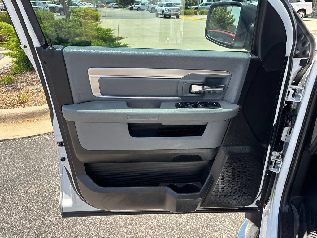 2019 RAM 1500 Classic Big Horn