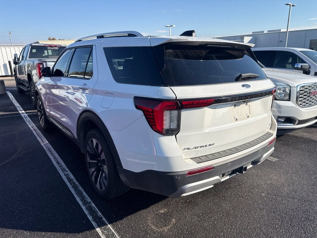 2025 Ford Explorer Platinum