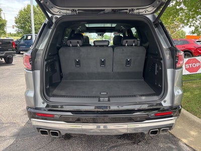 2024 GMC Acadia Denali