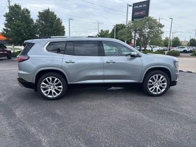 2024 GMC Acadia Denali