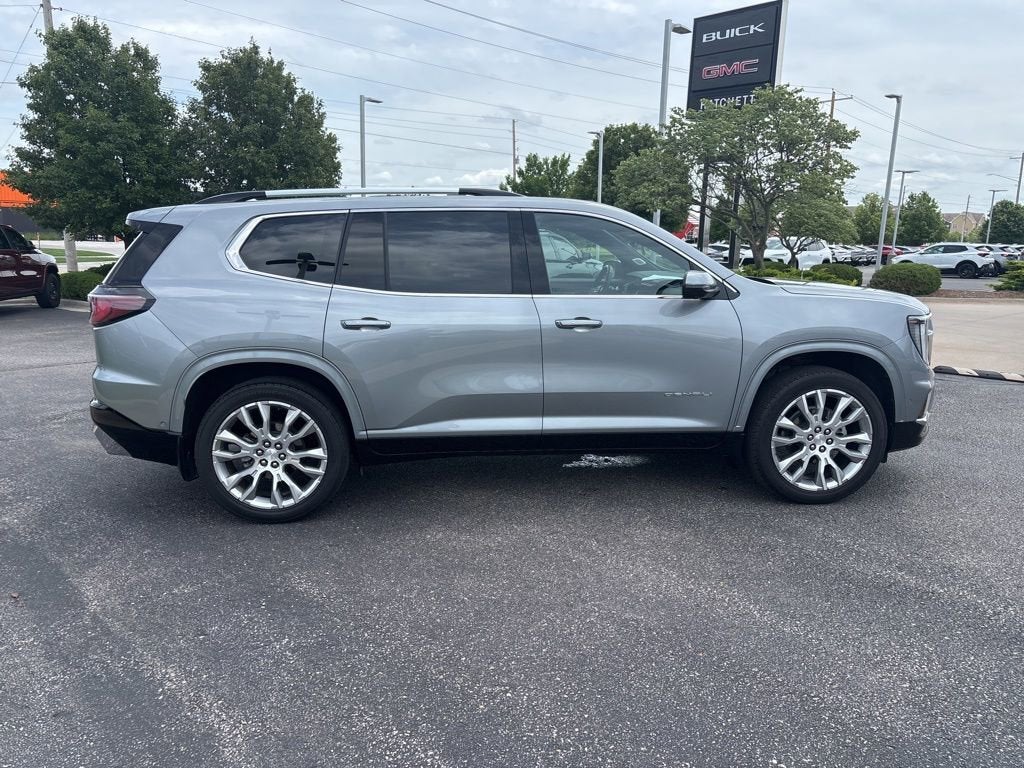 2024 GMC Acadia Denali