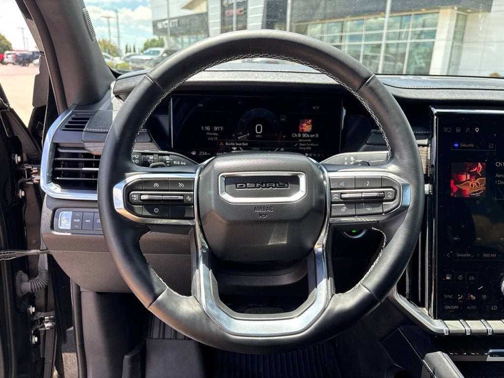 2025 GMC Acadia Denali