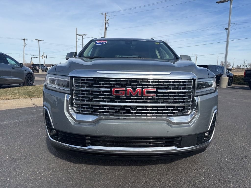 2023 GMC Acadia Denali