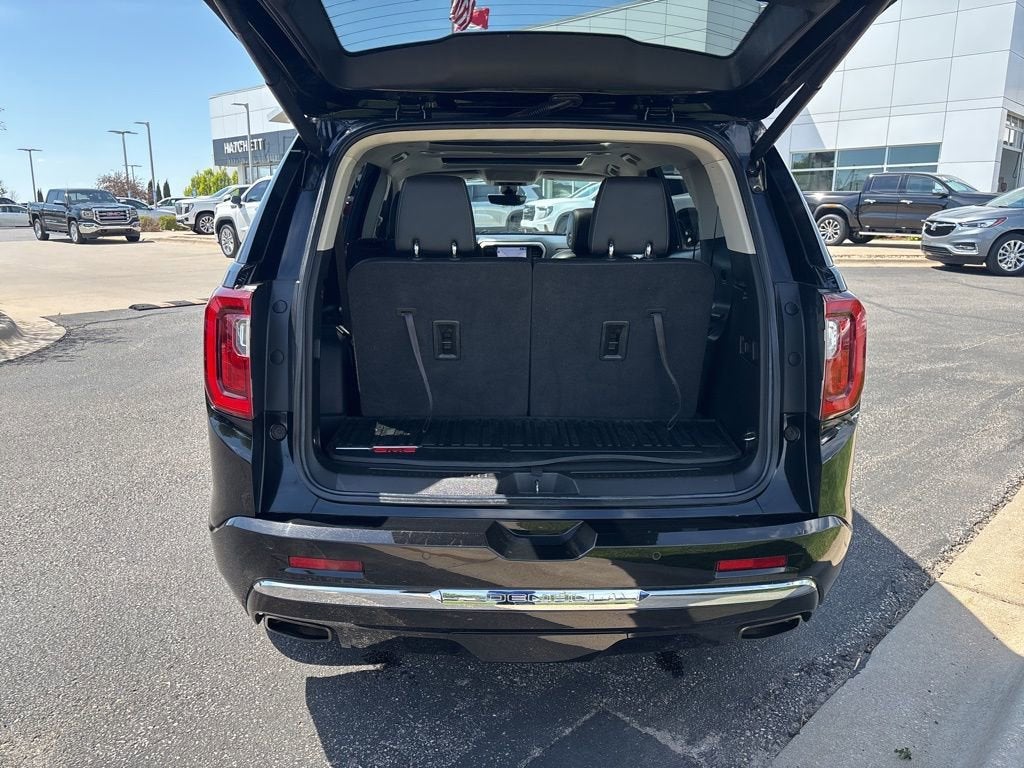 2022 GMC Acadia Denali