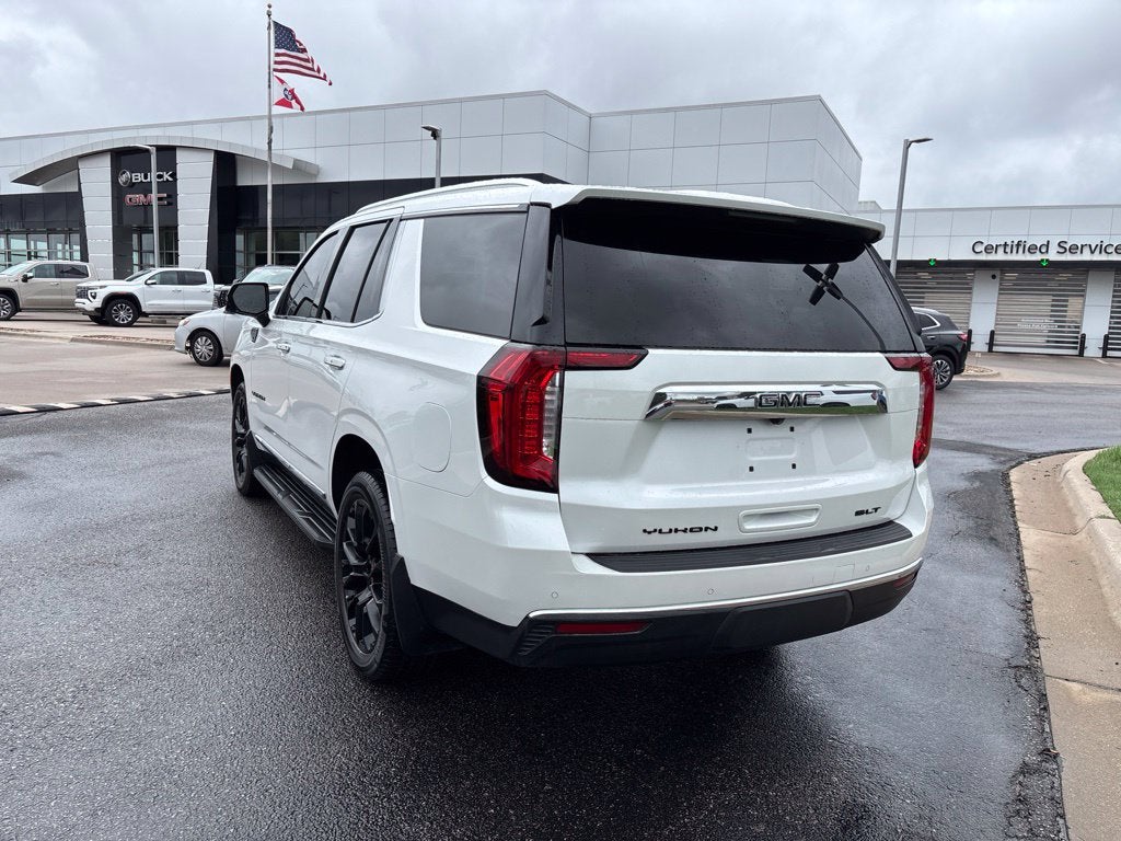 2023 GMC Yukon SLT