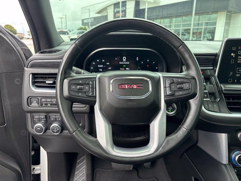 2023 GMC Yukon SLT
