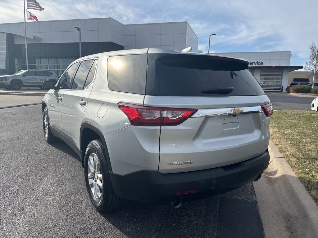 2021 Chevrolet Traverse LS