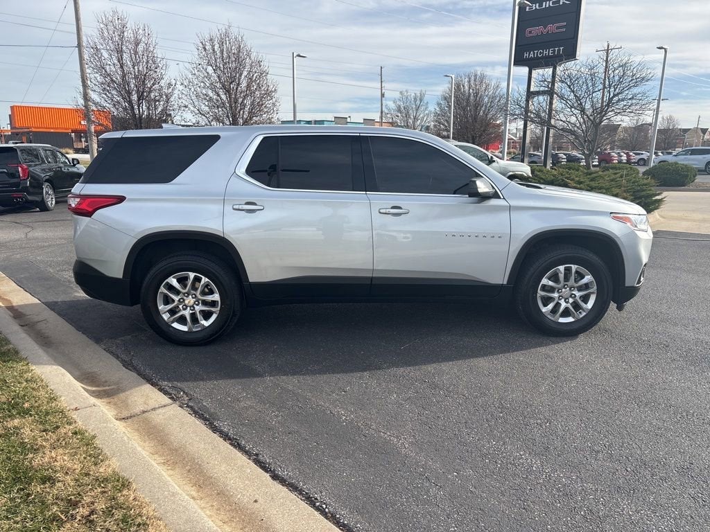 2021 Chevrolet Traverse LS