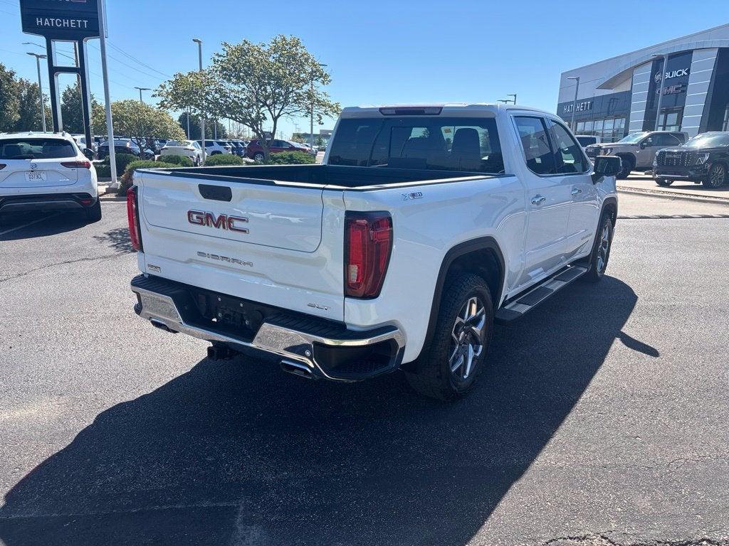 2025 GMC Sierra 1500 SLT