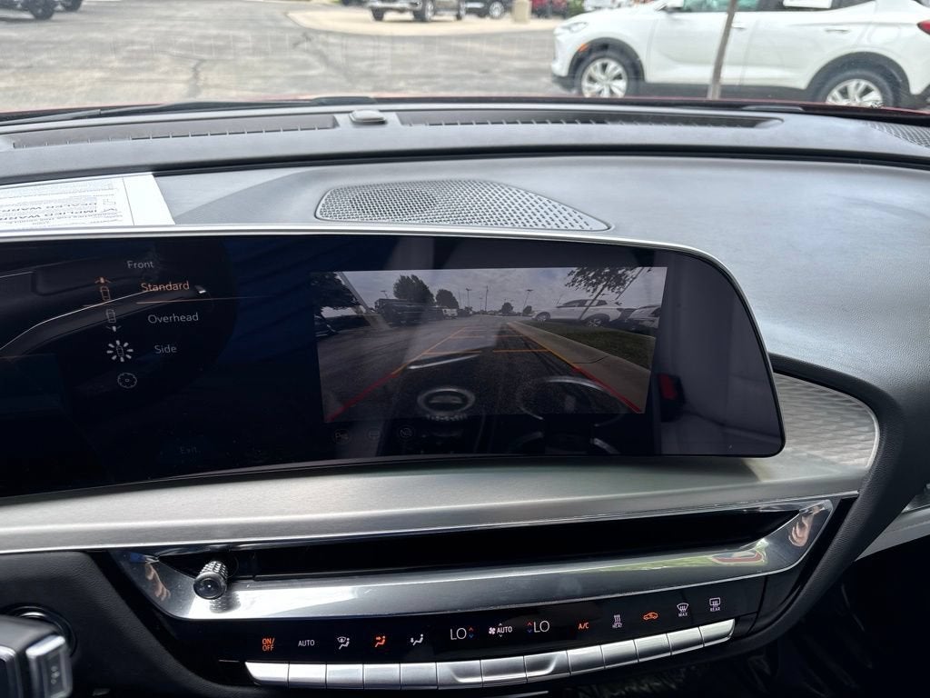 2024 Cadillac LYRIQ Sport 1