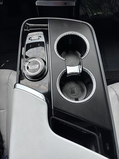 2024 Cadillac LYRIQ Sport 1