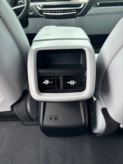 2024 Cadillac LYRIQ Sport 1