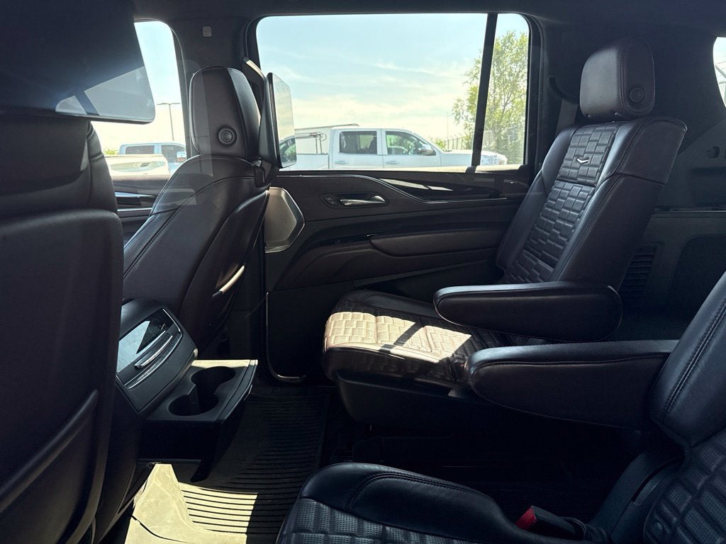 2021 Cadillac Escalade ESV Sport Platinum