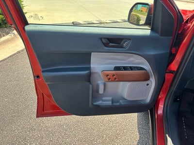 2022 Ford Maverick XL