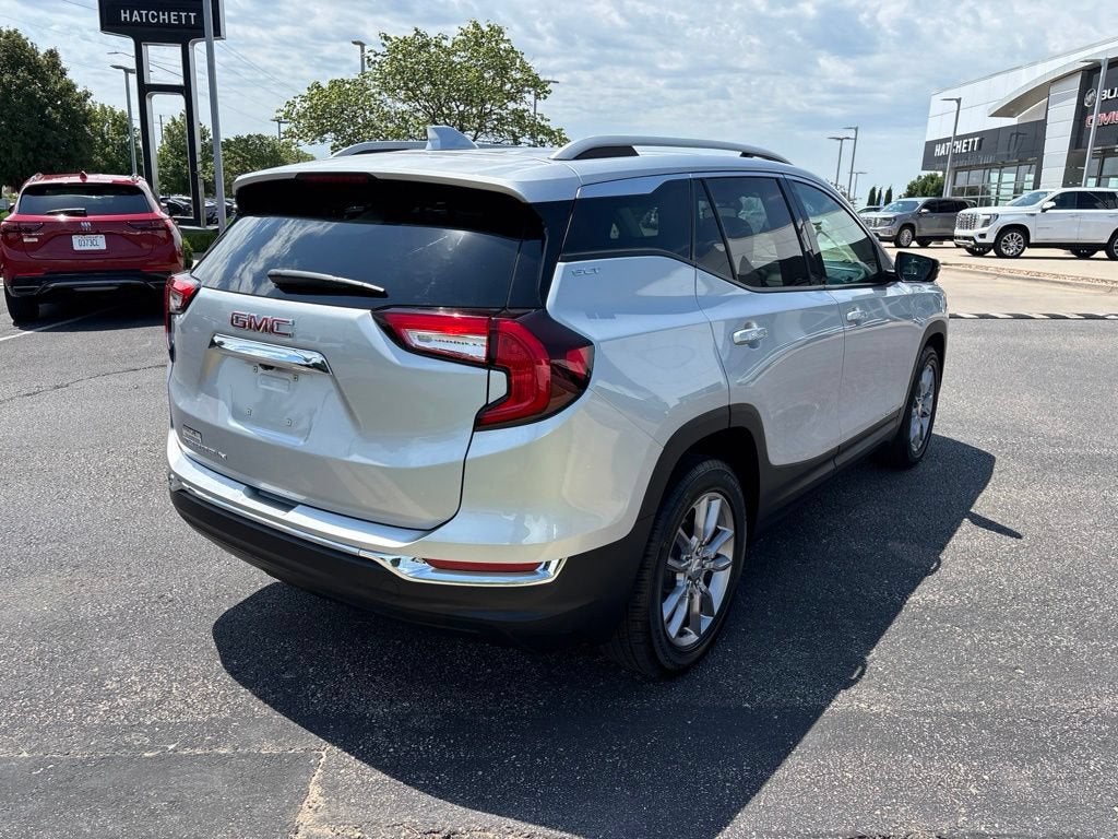 2022 GMC Terrain SLT