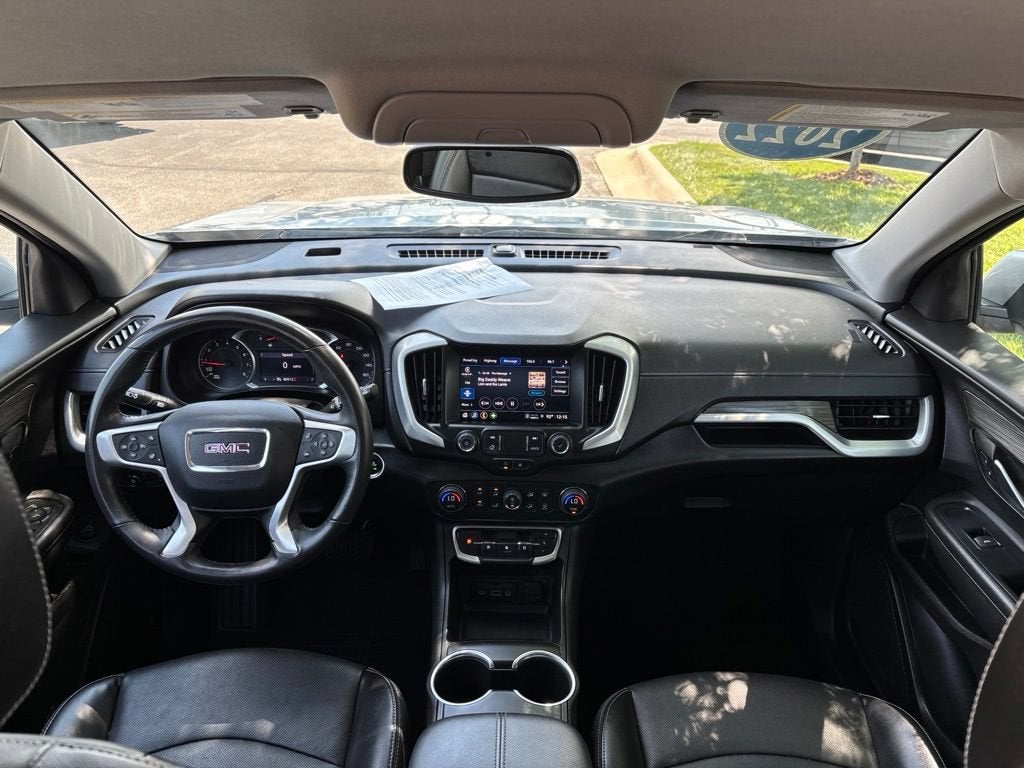 2022 GMC Terrain SLT