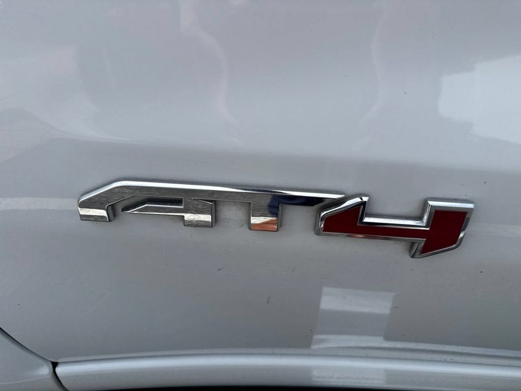 2022 GMC Sierra 1500 Limited AT4