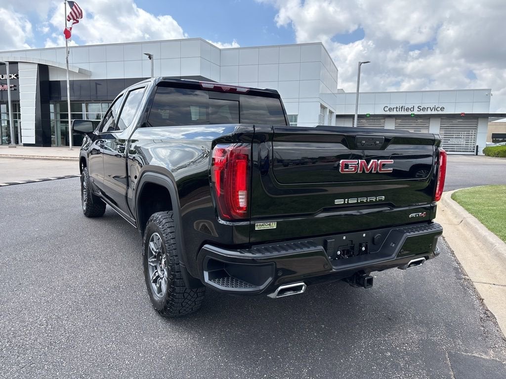 2024 GMC Sierra 1500 AT4