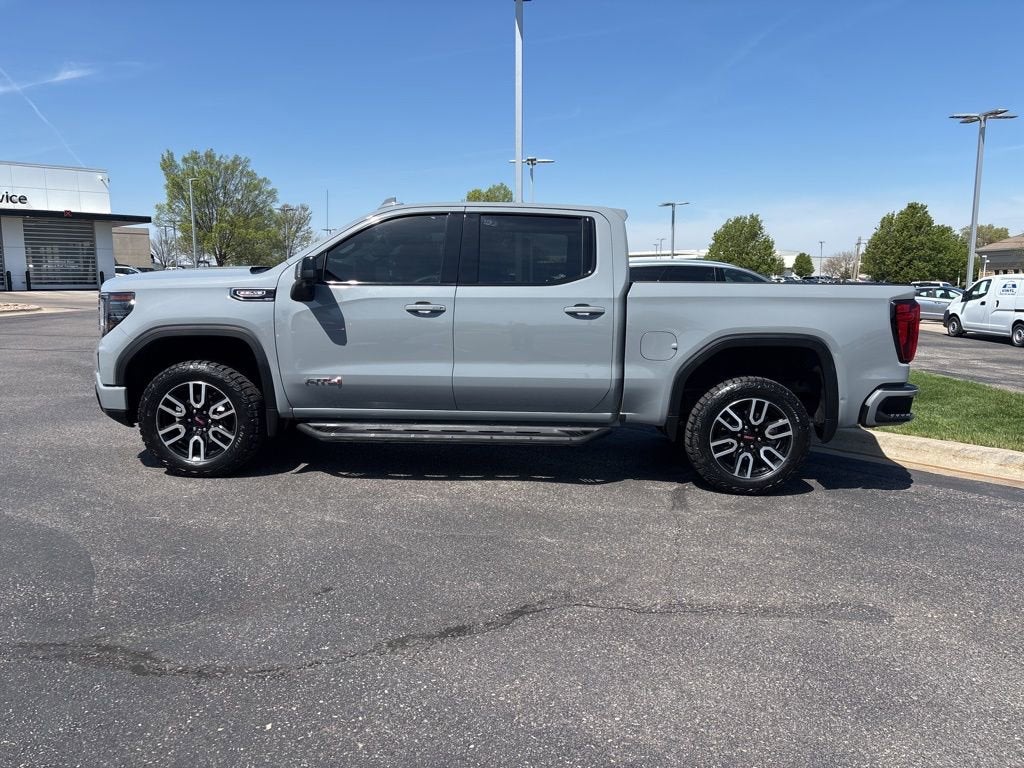 2025 GMC Sierra 1500 AT4