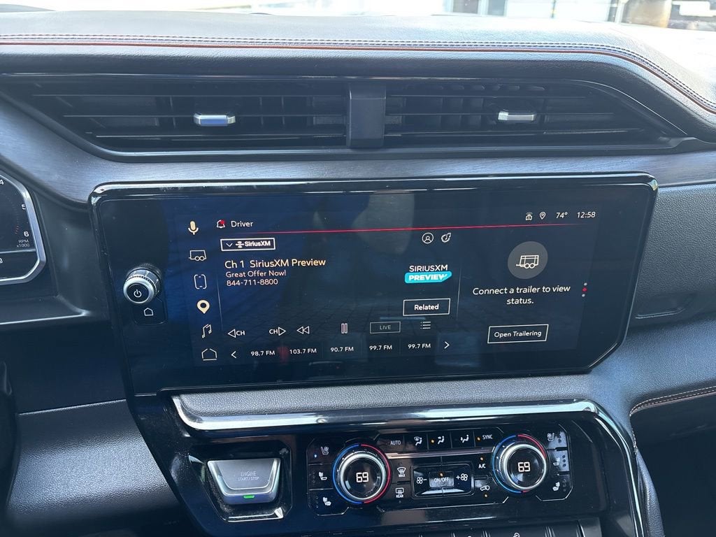 2025 GMC Sierra 1500 AT4