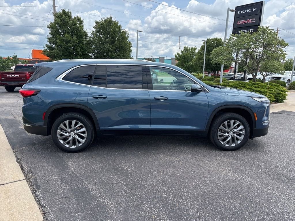 2025 Buick Enclave Preferred