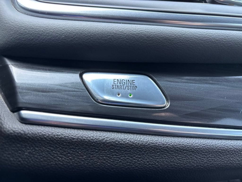 2022 Buick Enclave Essence