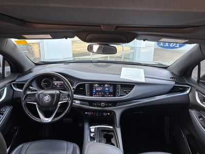 2022 Buick Enclave Essence