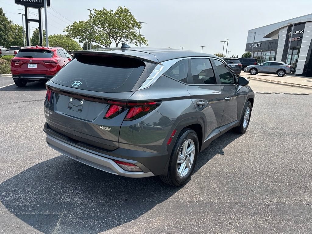 2025 Hyundai Tucson SE