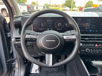 2025 Hyundai Tucson SE