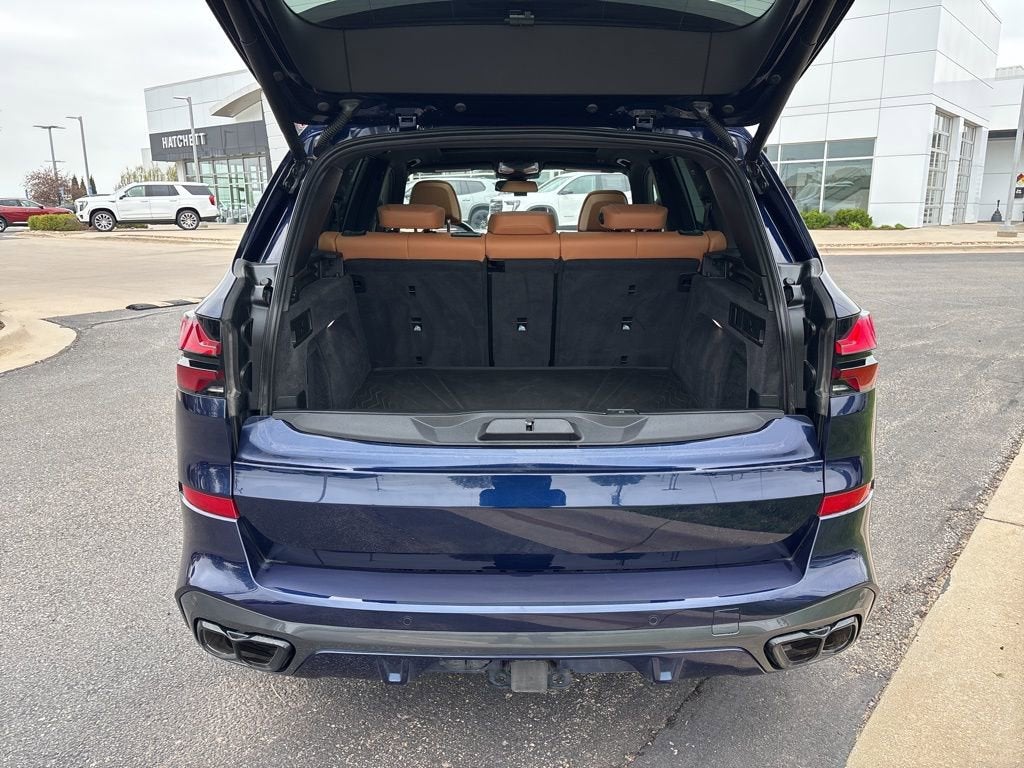2024 BMW X5 M60i