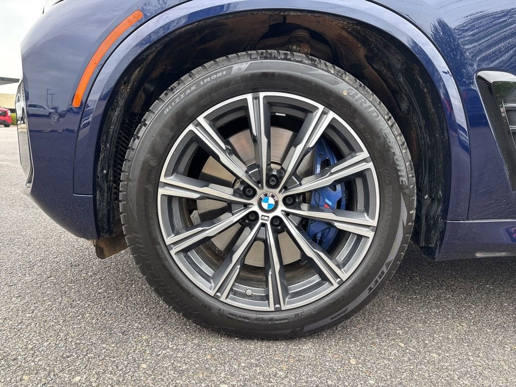 2024 BMW X5 M60i