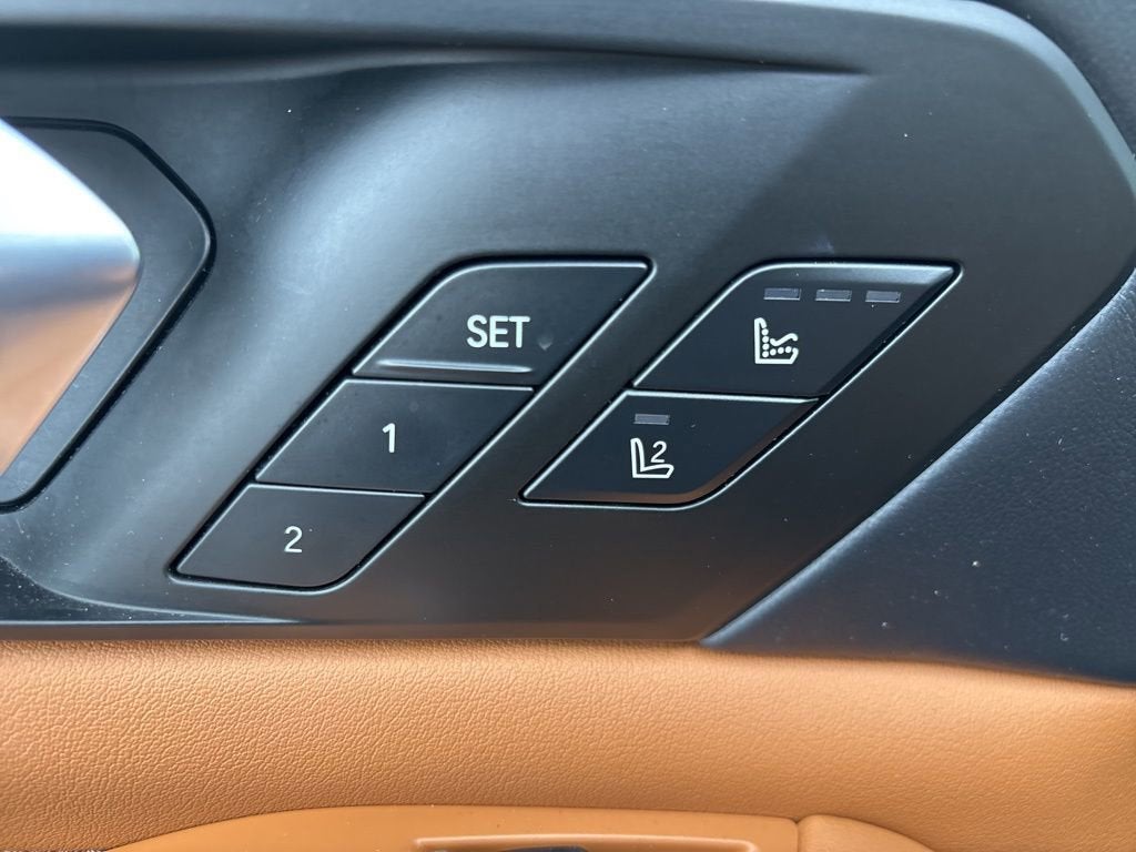2024 BMW X5 M60i