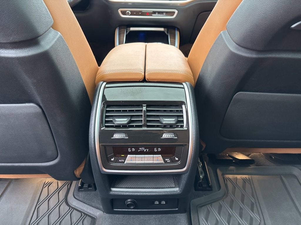 2024 BMW X5 M60i