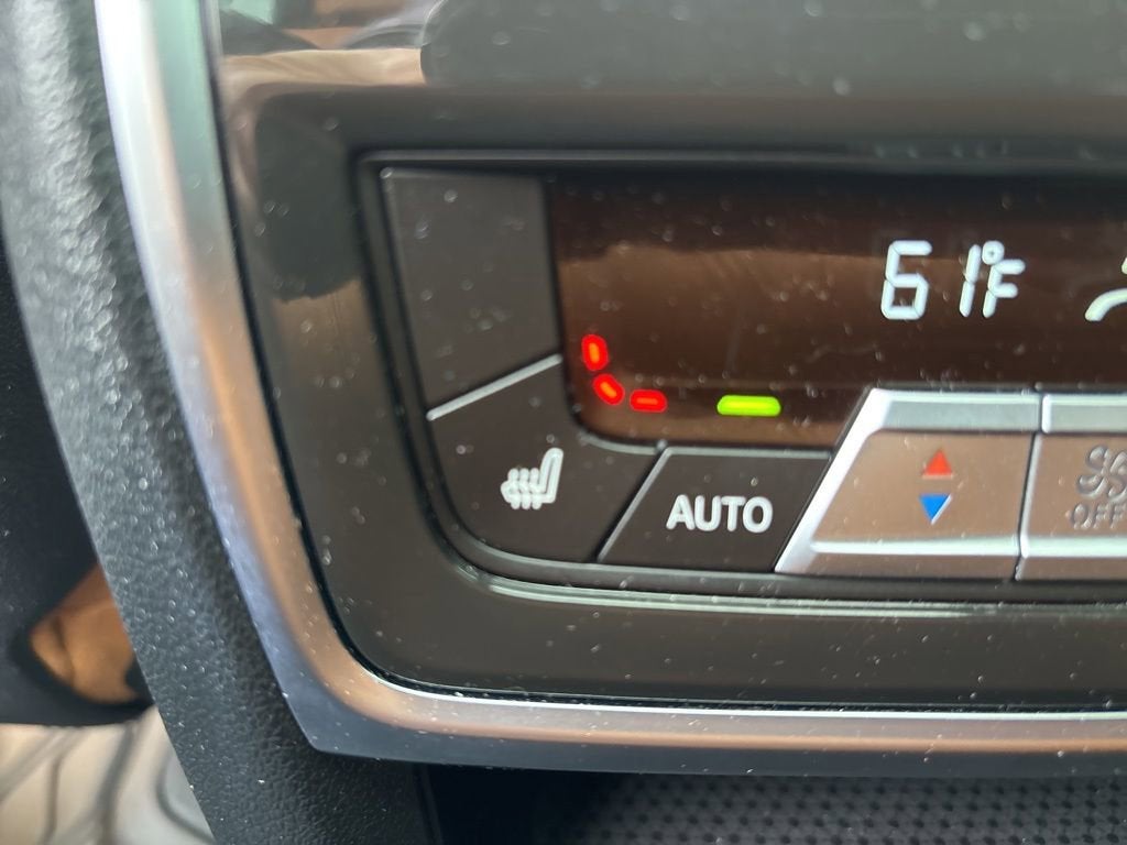 2024 BMW X5 M60i