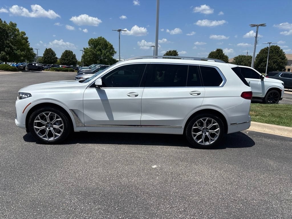 2022 BMW X7 xDrive40i