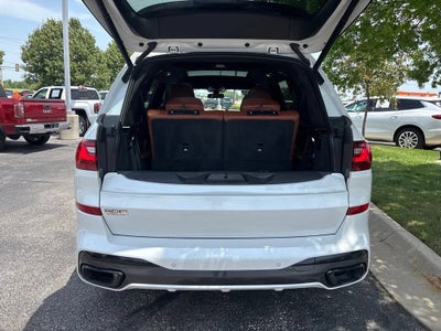2022 BMW X7 xDrive40i