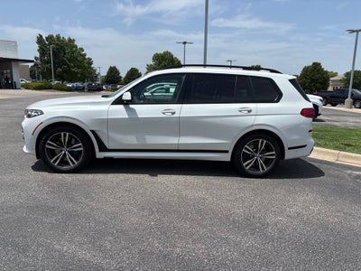 2022 BMW X7 xDrive40i