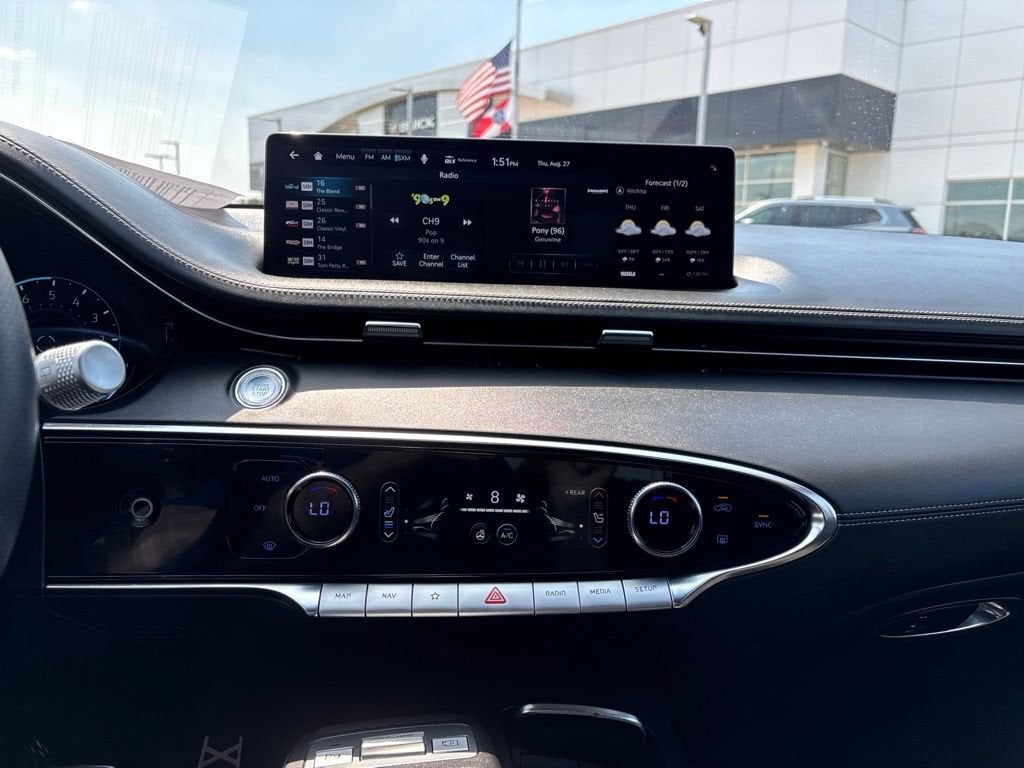 2025 Genesis GV70 2.5T