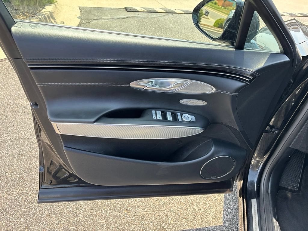 2025 Genesis GV70 2.5T