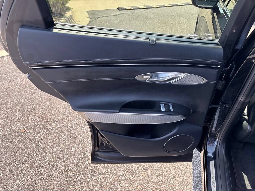 2025 Genesis GV70 2.5T