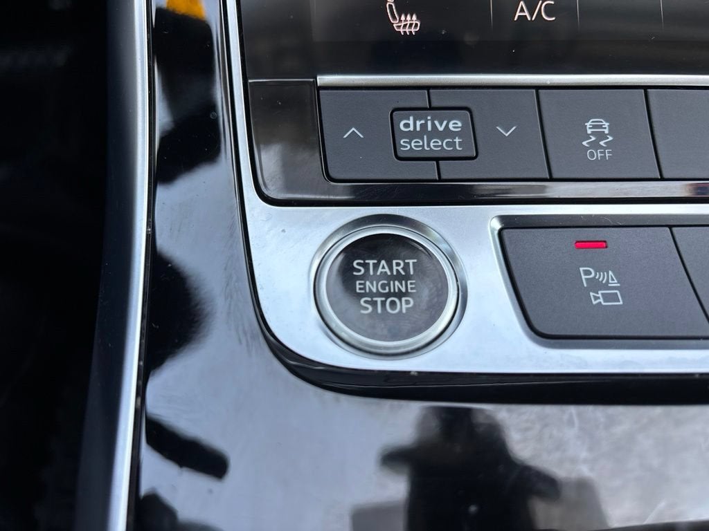 2022 Audi Q7 Premium
