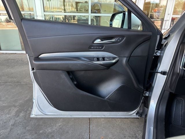 2021 Cadillac XT4 Premium Luxury