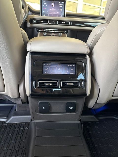 2023 Lincoln Aviator Plug-In Hybrid Grand Touring