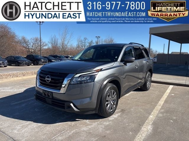 2025 Nissan Pathfinder SV