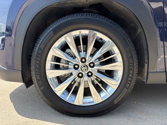 2024 Toyota Grand Highlander Platinum