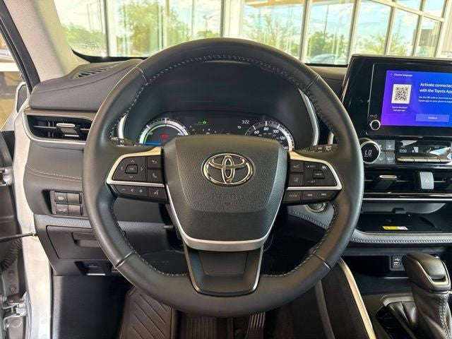 2023 Toyota Highlander Hybrid XLE