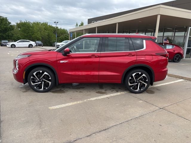2023 Mitsubishi Outlander PHEV SEL