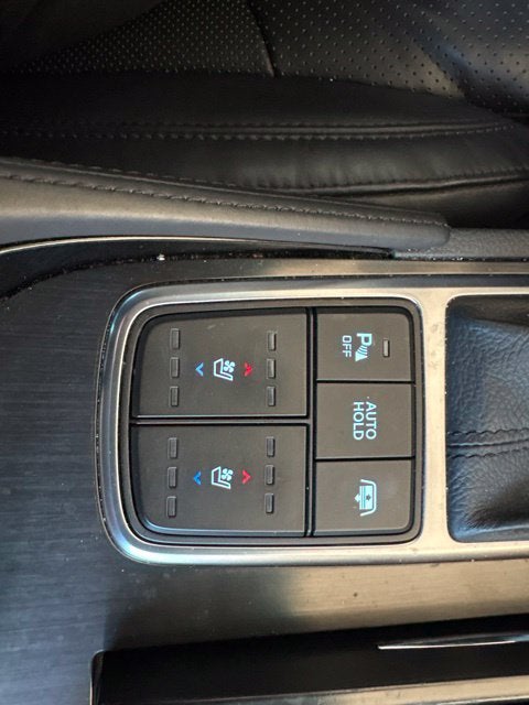 2017 Hyundai Azera Limited