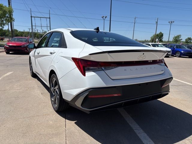 2025 Hyundai Elantra Hybrid SEL Sport